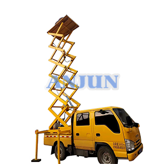 Mobile Aerial Work Platform Working Scissor Lift Crane Truck