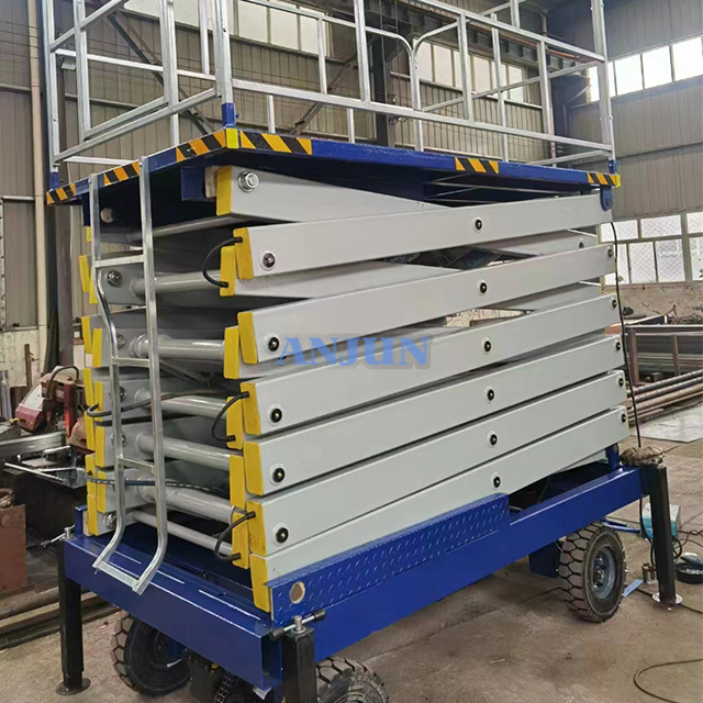 Hydraulic Cargo Ladder