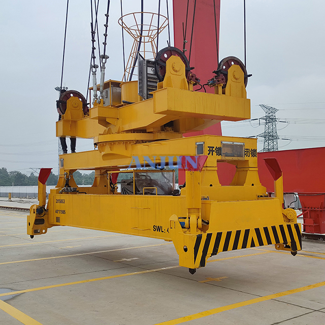 Spreader for Crane